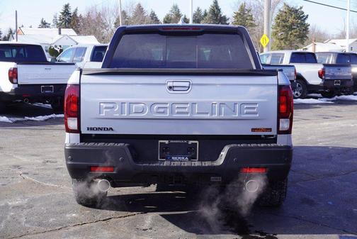 Solar Silver Metallic 2026 Honda Ridgeline TrailSport+