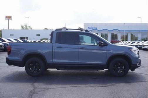 2022 Honda Ridgeline Black