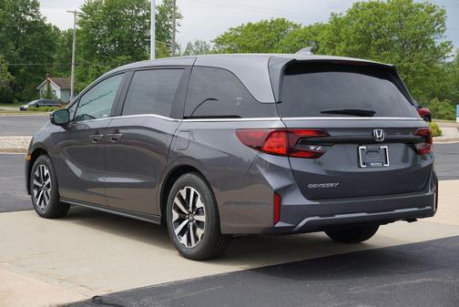 Modern Steel Metallic 2026 Honda Odyssey EX-L