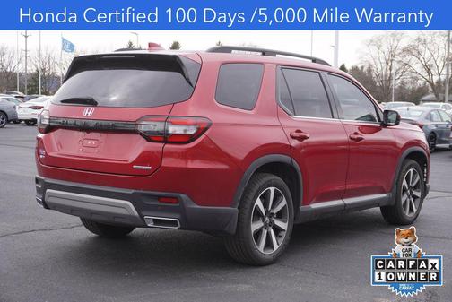 Radiant Red Metallic II 2024 Honda Pilot Touring 8-Passenger