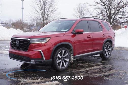 2024 Honda Pilot Touring 8-Passenger