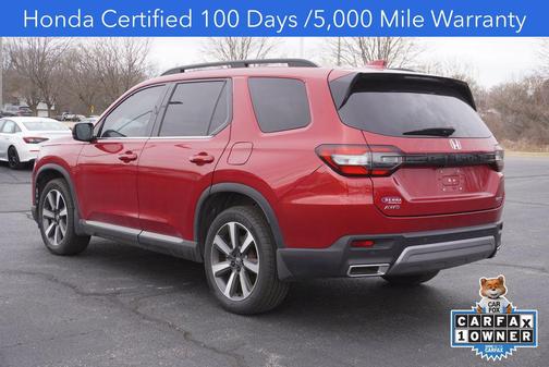 Radiant Red Metallic II 2024 Honda Pilot Touring 8-Passenger