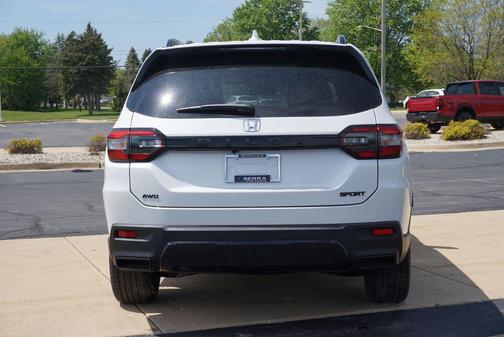Platinum White 2026 Honda Pilot Sport
