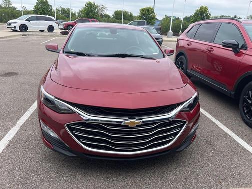 Cajun Red Tintcoat 2019 Chevrolet Malibu LT