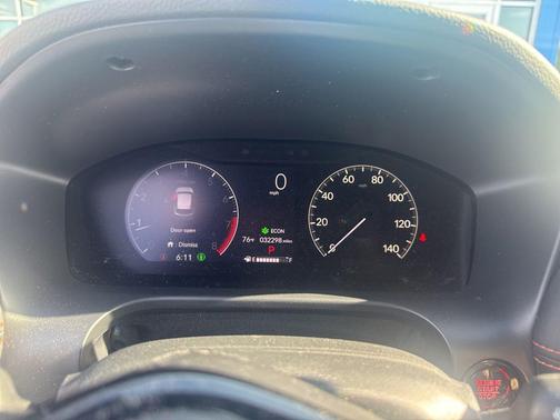 Urban Gray Pearl 2024 Honda HR-V AWD Sport