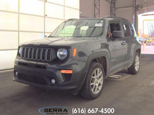 Graphite Gray 2023 Jeep Renegade Latitude