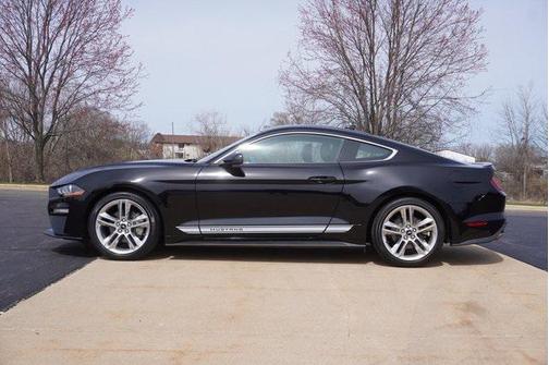 2020 Ford Mustang EcoBoost Premium