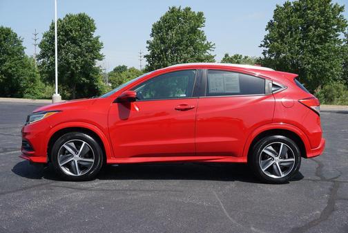 Milano Red 2019 Honda HR-V Touring