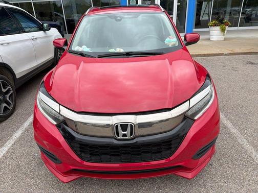 Milano Red 2019 Honda HR-V Touring