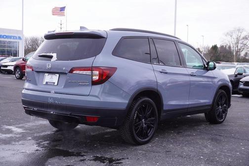 2022 Honda Pilot AWD Black Edition