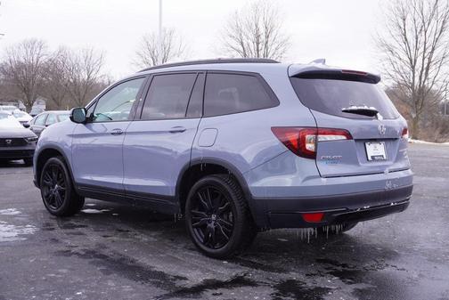 2022 Honda Pilot AWD Black Edition