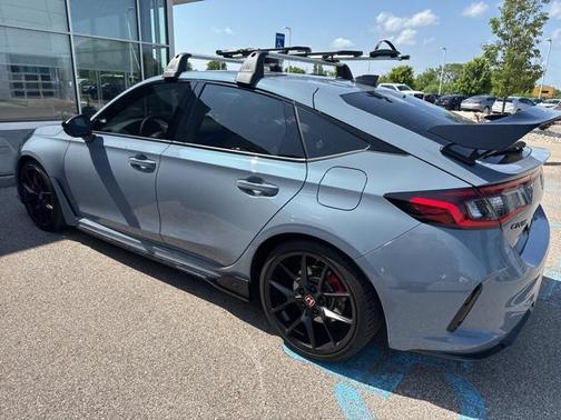 2025 Honda Civic Type R Base