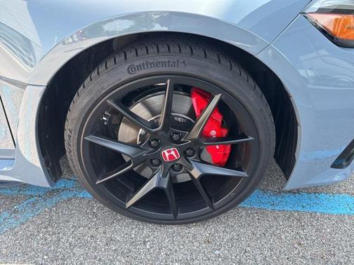 2025 Honda Civic Type R Base