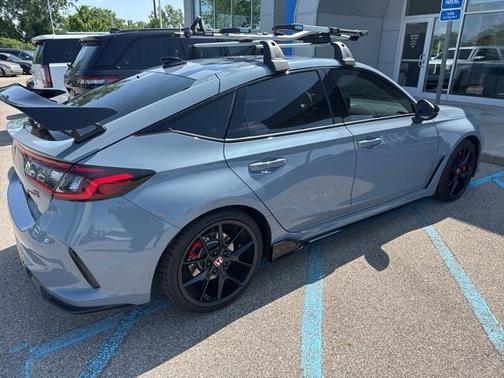 2025 Honda Civic Type R Base