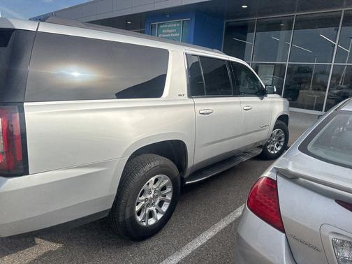 2017 GMC Yukon XL SLT