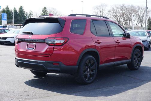 Radiant Red Metallic II 2026 Honda Pilot Black Edition