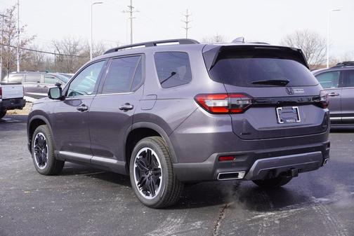 2026 Honda Pilot Touring 8-Passenger