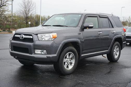 Magnetic Gray Metallic 2012 Toyota 4Runner SR5