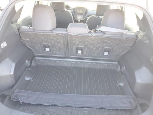 Crystal White Pearl 2024 Subaru Impreza Base