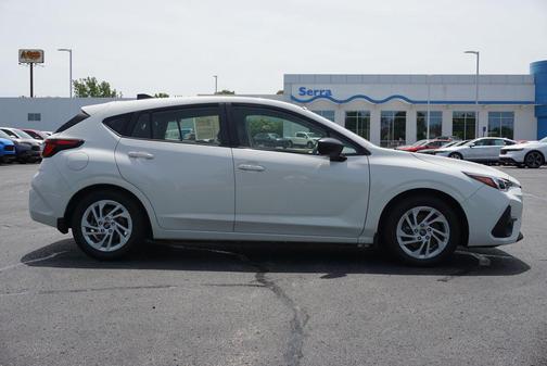 Crystal White Pearl 2024 Subaru Impreza Base
