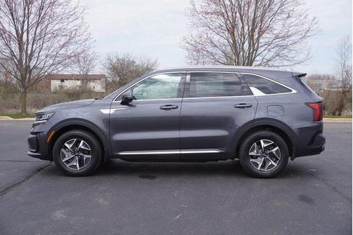 2022 Kia Sorento Hybrid EX