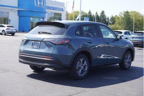 2026 Honda HR-V LX