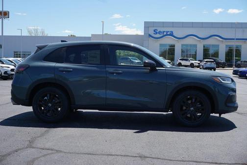 Pearl 2027 Honda HR-V Sport