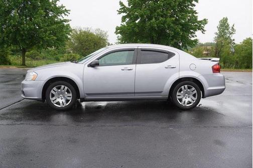 2013 Dodge Avenger SE