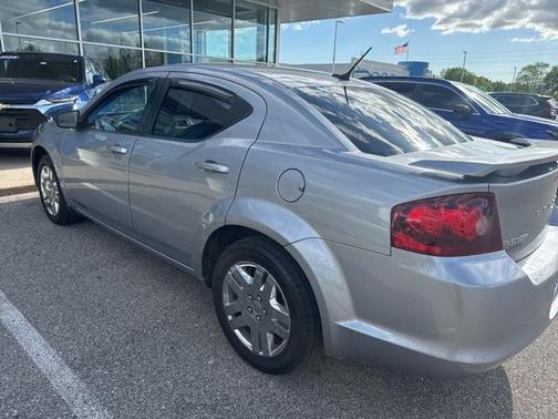 2013 Dodge Avenger SE