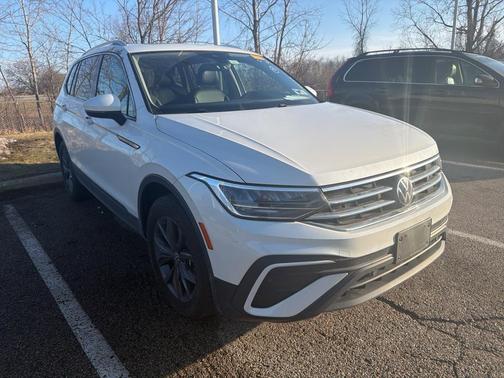 2023 Volkswagen Tiguan 2.0T SE 4MOTION