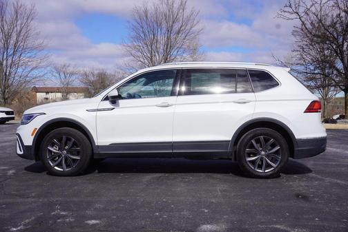 2023 Volkswagen Tiguan 2.0T SE 4MOTION