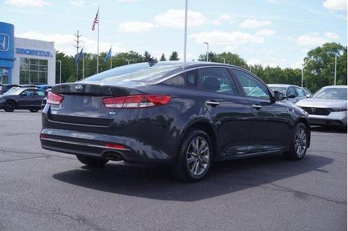 2016 Kia Optima LX Turbo