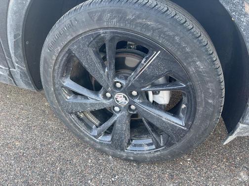 2023 Buick Envision Essence AWD