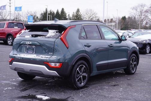 2023 Kia Niro EX