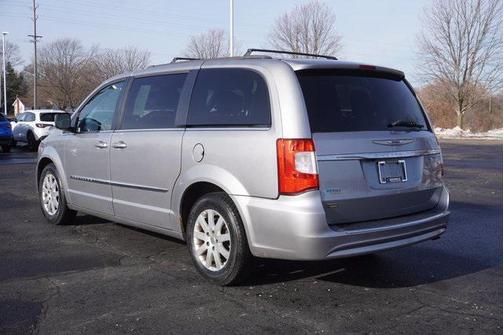 2014 Chrysler Town & Country Touring