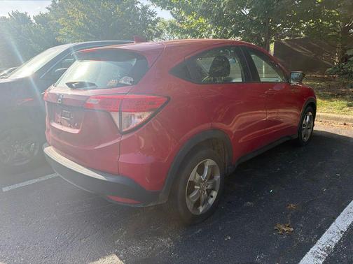 Milano Red 2017 Honda HR-V LX