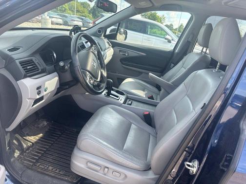 Obsidian Blue Pearl 2016 Honda Pilot EX-L