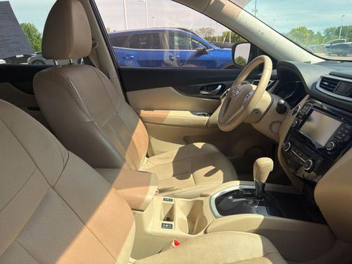 Super Black 2014 Nissan Rogue SL