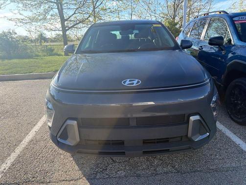 Ecotronic Gray Pearl 2024 Hyundai KONA SE