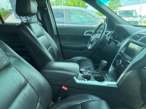 Ingot Silver 2013 Ford Explorer Limited