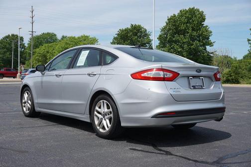 Ingot Silver 2015 Ford Fusion SE
