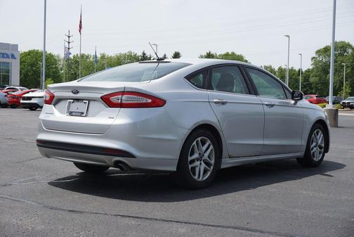 Ingot Silver 2015 Ford Fusion SE