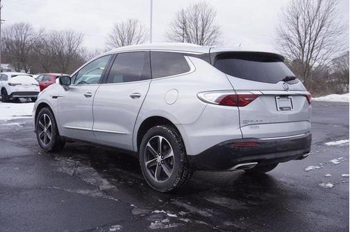 2022 Buick Enclave AWD Essence