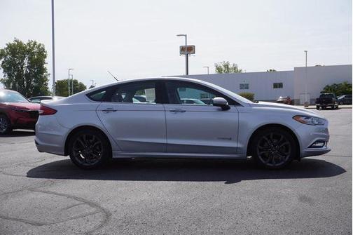 2018 Ford Fusion Hybrid SE