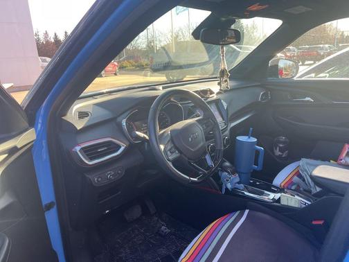 Fountain Blue 2023 Chevrolet Trailblazer RS