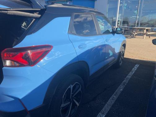 Fountain Blue 2023 Chevrolet Trailblazer RS