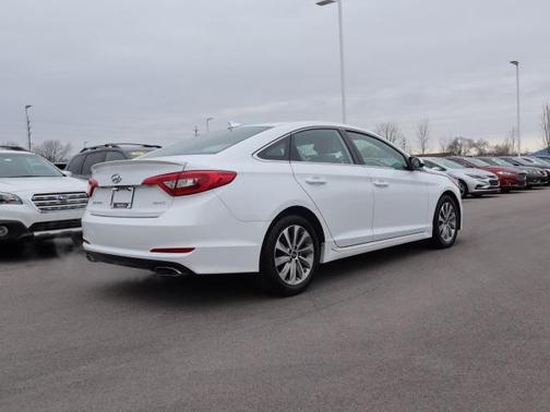 2017 Hyundai SONATA Sport