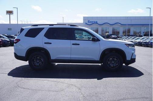2025 Honda Pilot TrailSport