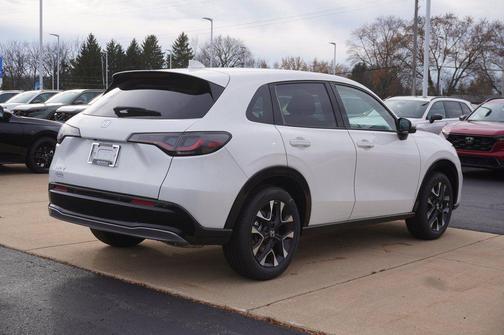 Platinum White Pearl 2026 Honda HR-V EX-L