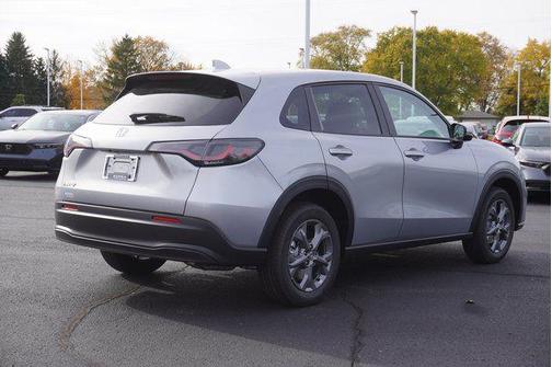 Solar Silver Metallic 2026 Honda HR-V LX